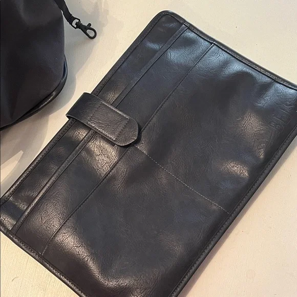 Beis mini convertible weekender in navy - Picture 3 of 12